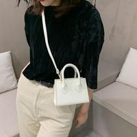 Gambar new- REGINA MINI SLING BAG [Wave.co] - Tas selempang wanita/ Korean - Hitam dari sheeisshopp undefined 2 Tokopedia