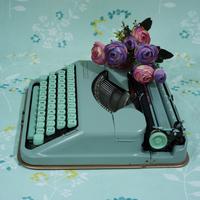 Gambar Mesin Tik Ketik Hermes Baby Vintage Retro Hadiah dari Bandung Typewriters undefined 4 Tokopedia