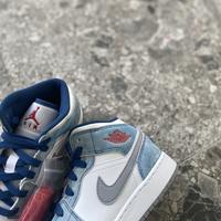 Gambar Air Jordan 1 Mid SE French Blue GS dari Sneakssupply undefined 4 Tokopedia