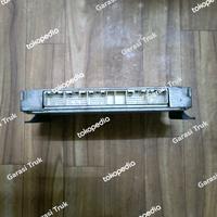 Gambar ECU Electronic Control Unit Hino 700 89661-E0010 Copotan Asli dari Garasi Truk undefined 2 Tokopedia
