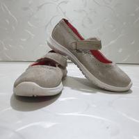 Gambar Sepatu Hush Puppies US4 Kulit Suade Size 31 32 Original 100% Second dari SeniBersama undefined 3 Tokopedia
