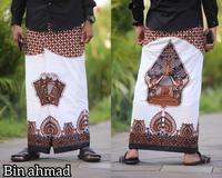 Gambar Sarung Print Bawahan Muslim Pria Motif Gunungan Coklat dan Hitam - Putih Coklat, Dewasa 120x215 dari Karya Seni Batik Pekalongan undefined 3 Tokopedia