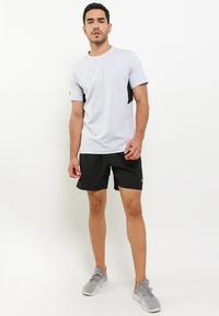 Gambar Fila Kaos Pria Breeze - Grey - XL dari FILA Official Store undefined 4 Tokopedia