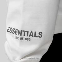 Gambar Essentials FOG 3D Silicon Applique Hoodie White (100% Authentic) - XS dari Senikersku undefined 2 Tokopedia