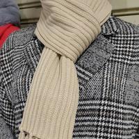 Gambar Scarf Syal Rajut Panjang Pria Wanita - Broken White dari JamesWinter undefined 2 Tokopedia