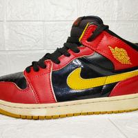 Gambar NIKE AIRJORDAN 1 RETRO MID HIGHLIGHT REEL/PRELOVED/SECOND dari De_collection91 undefined 4 Tokopedia