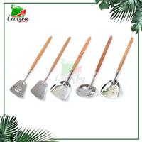 Gambar SPATULA STAINLESS GAGANG KAYU SUSUK SODET BESAR KECIL - SUSUK POLOS K dari CEVESKA SHOP undefined 1 Tokopedia