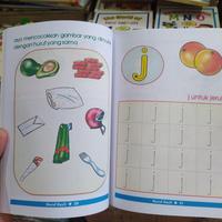 Gambar Belajar Menulis Huruf Kecil (Buku Aktivitas PAUD TK) dari MFApedia undefined 3 Tokopedia
