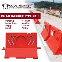 Gambar Road barrier pembatas jalan Cool monkey RB 1 murah meriah dari SuLtan Safety Jakarta undefined 1 Tokopedia