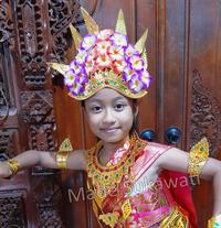 Gambar Mahkota gelungan tari bali dewasa - Biru kuning dari MadeSukawati undefined 1 Tokopedia