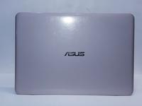 Gambar Asus Zenbook UX305 COre M RAM 4 SSD 256 Super slimbook murmer dari laptypoid undefined 3 Tokopedia
