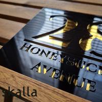 Gambar Nomor kamar rumah hotel apartemen kayu akrilik huruf premium Avenue - Glossy Black, 180x180mm dari SKALLA simple woodwork undefined 2 Tokopedia