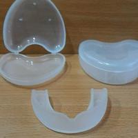 Gambar Gamsil / Pelindung Gigi / Mouthguard / Gumshield Single Senior dari WarungOlahraga undefined 1 Tokopedia