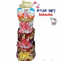 Gambar Tower Snack/Kue Ulang Tahun/Snack Tart/Kue TartSnack Ulang tahun Jumbo - Tower A dari IFTAR GIFT JAKARTA undefined 1 Tokopedia