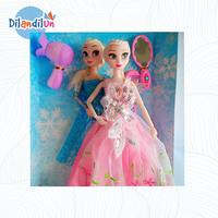 Gambar boneka frozen elsa / anna bahan karet tekuk Dolls Beauty dari Dilandilun Toys undefined 4 Tokopedia