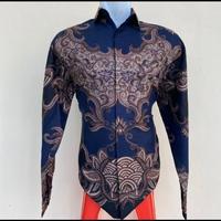 Gambar batik pria katun premium lapis puring lengan panjang warna coklat susu - coklat susu, S dari Batik purbaratu undefined 2 Tokopedia