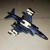 Gambar mainan diecast pesawat militer tempur Realtoy BAE Harrier VTOL 1:144 dari Sceurdia Store undefined 2 Tokopedia