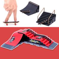 Gambar Mainan Fingerboard jari/arena skateboard sbego skatepark - Red type E dari two season 99 undefined 1 Tokopedia