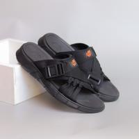 Gambar Sandal Pria Slide Walker Sanur Full Black Sol Eva Ringan Distro Ori Hitam - FULLBLACK, 43 dari Sepatudfunk undefined 4 Tokopedia