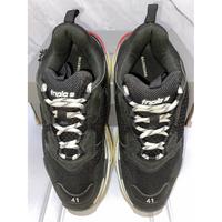 Gambar Size 41 Balenciaga Triple S Bred 100% Authentic Original Sneakers 100% dari AHMconsignment undefined 2 Tokopedia