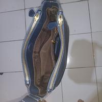 Gambar Tas wanita papillon ori second ( jarang pake ) warna biru navy dari ciko online shop undefined 3 Tokopedia
