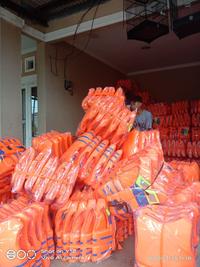 Gambar Jual Life Jacket Pelampung Merk ATUNAS Ukuran XL Murah dari Mulia Abadi Safety undefined 4 Tokopedia