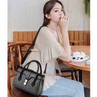 Gambar Tas selempang wanita import kulit Tas kondangan elegan mewah pesta - BLACK dari Nirmala21 undefined 4 Tokopedia