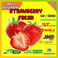 Gambar buah strawberry mika bening kotak 250 gram ada 2 tumpuk murah segar dari SAYUR BY MAKMUR REZEKI undefined 1 Tokopedia