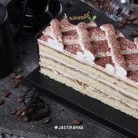 Gambar BROWNIES AMANDA SIGNATURE | TIRAMISU CAKE SIGNATURE CHOCO CHEESE BOLU - TIRAMISU CAKE dari jastipbyna undefined 4 Tokopedia