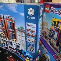 Gambar LEGO Creator 10264 corner garage dari paowen undefined 2 Tokopedia