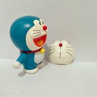 Gambar Collectible Figurines DORAEMON (ODM881) Original dari HATISENANG168 undefined 4 Tokopedia