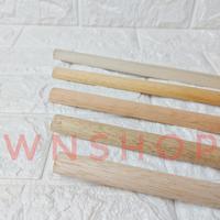 Gambar Lis Kayu SETENGAH Lingkaran Diameter 2cm - 100 CM dari WNshop Tokopedia undefined 3 Tokopedia