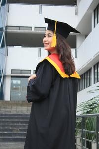 Gambar Slaber Wisuda S1/Kerah Toga Wisuda S1/Perlengkapan Wisuda - Slaber S1, Hijau-Kuning dari Rumahjahitid undefined 5 Tokopedia
