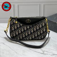 Gambar tas slingbag monteg d like original set poth with box #05 - Hitam dari ZAI BAGS VIP undefined 4 Tokopedia