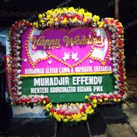 Gambar Karangan Bunga Papan Happy Wedding / Karangan Bunga Papan Pernikahan dari Toko bunga murah A2 undefined 3 Tokopedia