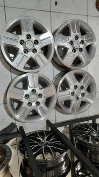 Gambar VELG MOBIL MURAH ORIGINAL STANDAR INOVA R15 X6 5X114 ET40 SILVER dari Bursasecond Pekanbaru undefined 3 Tokopedia