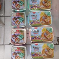 Gambar Kotak Makan Picnic Lunch Box Sekat 3 / Picnic Maxi Sekat 4 Bekal Anak - picnic sekat 3 dari AR Perabot Bekasi undefined 1 Tokopedia