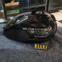 Gambar Tangki Kawasaki W175 Black style Original dari Bengkel Teras BEARS undefined 3 Tokopedia