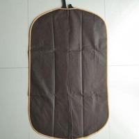 Gambar Sarung jas pria / cover jas pria / suit cover / cover gantungan baju - COKLAT TUA dari Gacoan-square undefined 4 Tokopedia