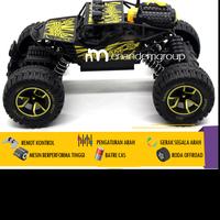 Gambar Makassar! Mainan Mobil Remote Control Off Road Climbing Car/LED dari Baby Quack undefined 1 Tokopedia