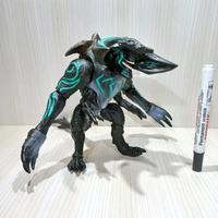 Gambar Mainan action figure  Scunner pacific rim kaiju kaiju vinyl action fig dari Mainan Toys Action Figure undefined 2 Tokopedia