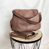 Gambar Tas Wanita Kulit Asli Merk Pepari 107 Hobo Bag dari ala sikunen undefined 1 Tokopedia