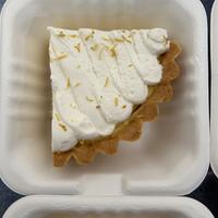 Gambar Lemon Cream Pie - Slice dari Bake and Brookie undefined 4 Tokopedia