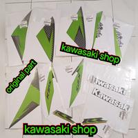 Gambar stiker striping full set body ninja rr new hijau 2014 original dari kawasaki shop id undefined 1 Tokopedia