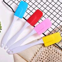 Gambar Spatula Masak Silikon Tahan Panas dari Lucky pneumatic undefined 3 Tokopedia
