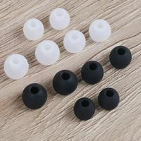 Gambar Ear Tips Replacement Silicon Eartips Earbuds Tips Headset Headphone - Hitam dari Lucky Luke Merchant undefined 4 Tokopedia