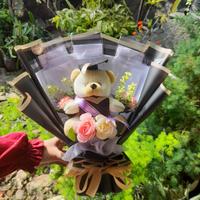 Gambar buket boneka wisuda/buket uang kosong /free kartu ucapan - Hitam, 3 slot dari AKJSTORE undefined 1 Tokopedia