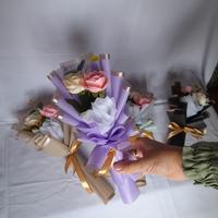 Gambar Hand Bouquet Mawar /Buket Single Rose & Double Rose/Buket Mawar Mini - Hitam, satu tangkai dari AKJSTORE undefined 3 Tokopedia