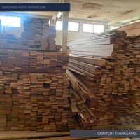 Gambar Decking Dari Kayu Asli Bengkirai Untuk Samping Kolam Dan Halaman Rumah - 9 x 100 cm dari Dekorasi Kayu Indonesia undefined 5 Tokopedia