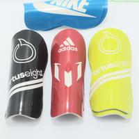 Gambar Skin deker bola pelindung specs tulang kering / Deker futsal  lutut - Merah dari Ramadhon Sock undefined 4 Tokopedia